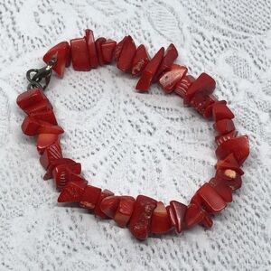 Vintage artisan red coral beads chip bracelet